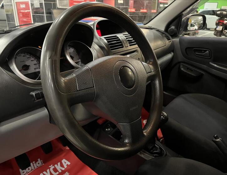 Subaru Justy 12