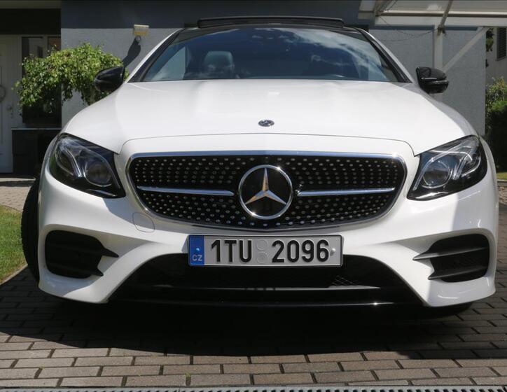 Mercedes-Benz Třídy E 11