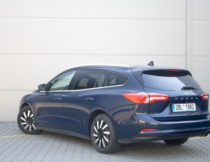 Ford Focus 7