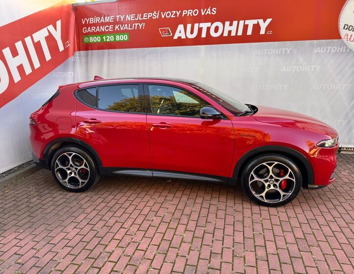 Alfa Romeo Tonale 7