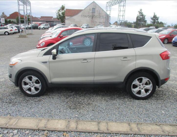 Ford Kuga 8
