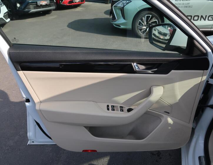 Škoda Superb 23