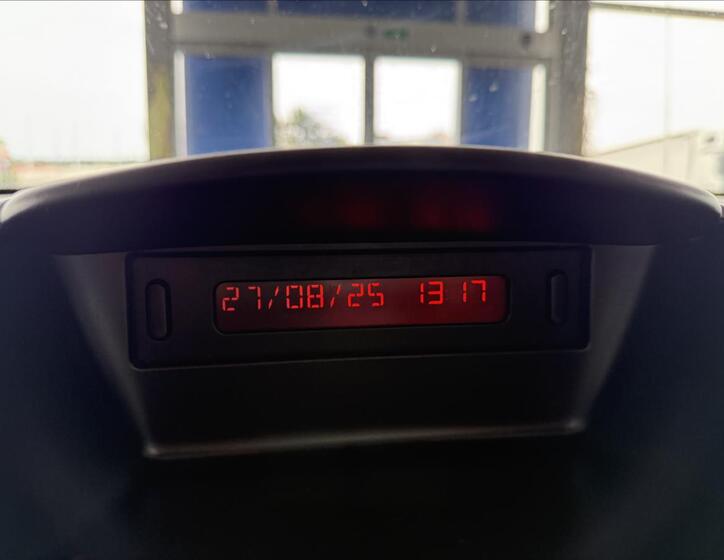Peugeot 206 12