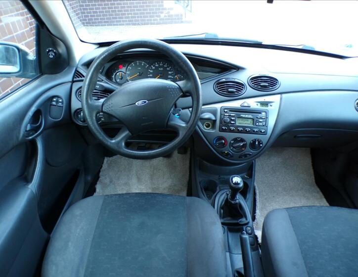 Ford Focus 7