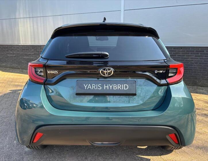 Toyota Yaris 6
