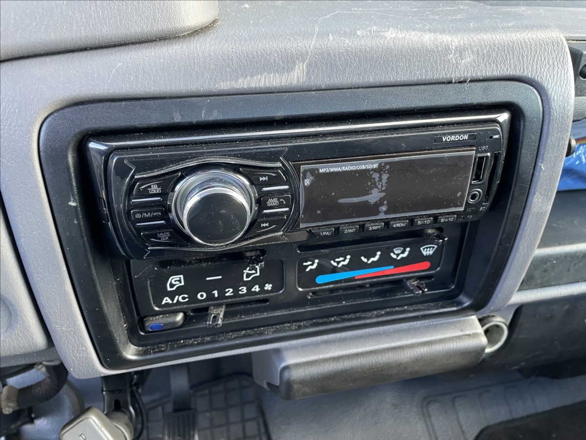 Nissan Cabstar