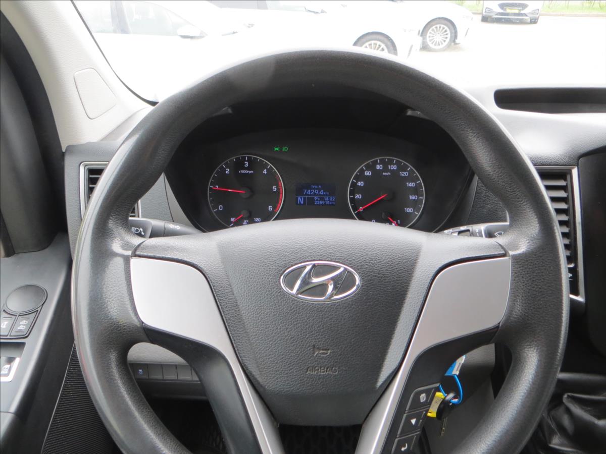 Hyundai H 350