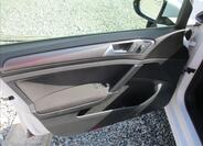 Volkswagen Golf 12