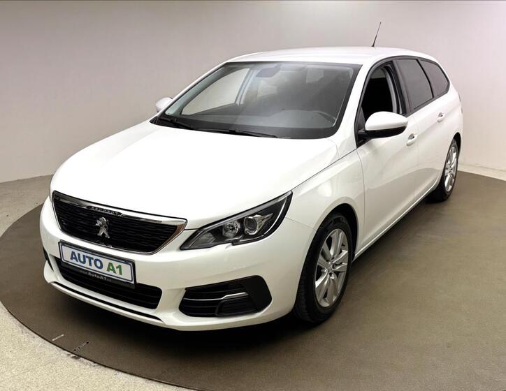 Peugeot 308 1