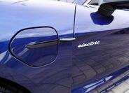 Porsche Taycan 13