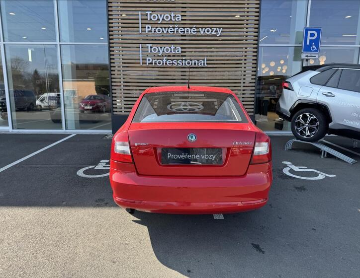 Škoda Octavia 12