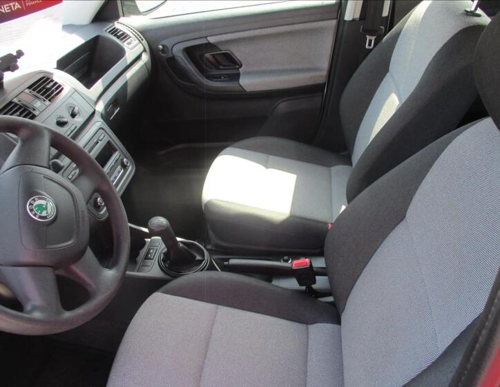 Škoda Fabia 12