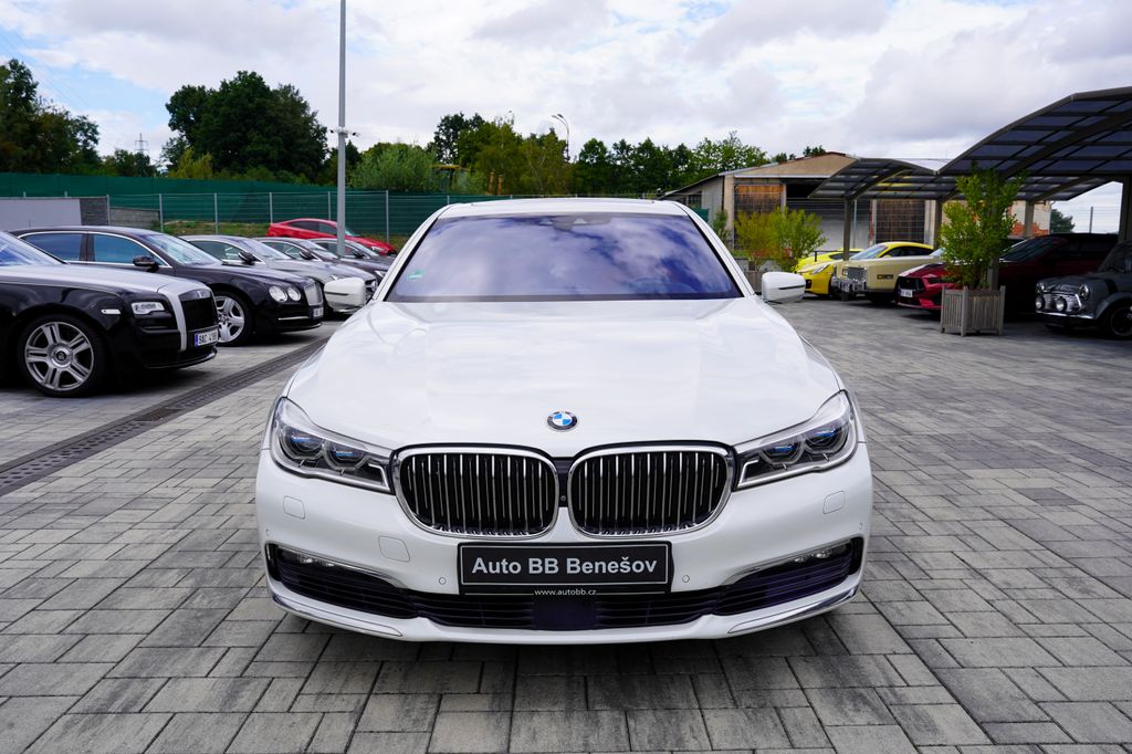 BMW Řada 7