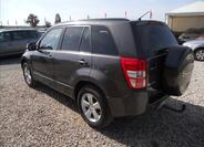 Suzuki Grand Vitara 8