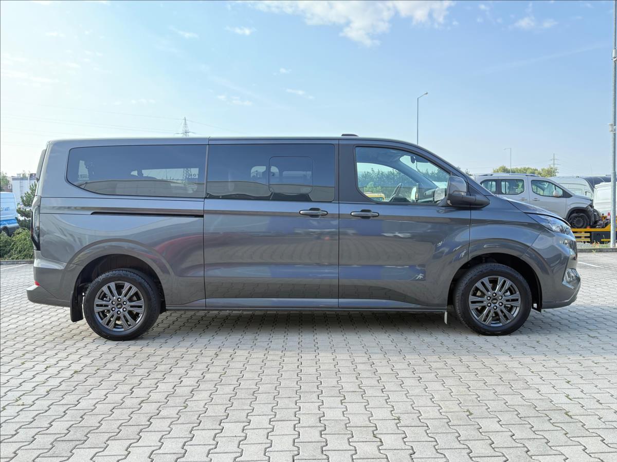 Ford Tourneo Custom