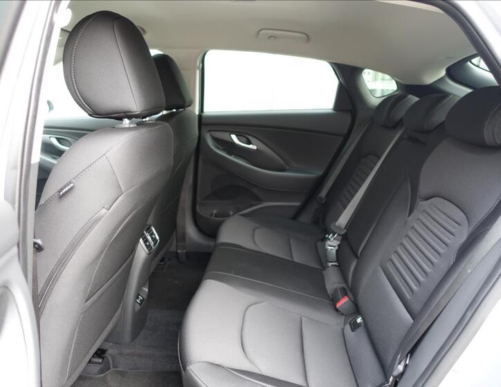 Hyundai i30 10