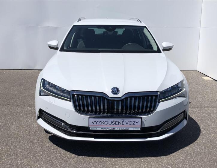 Škoda Superb 4