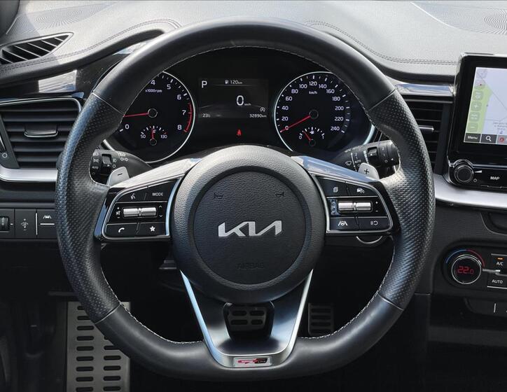 KIA ProCeed 8