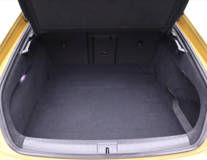 Volkswagen Arteon 10