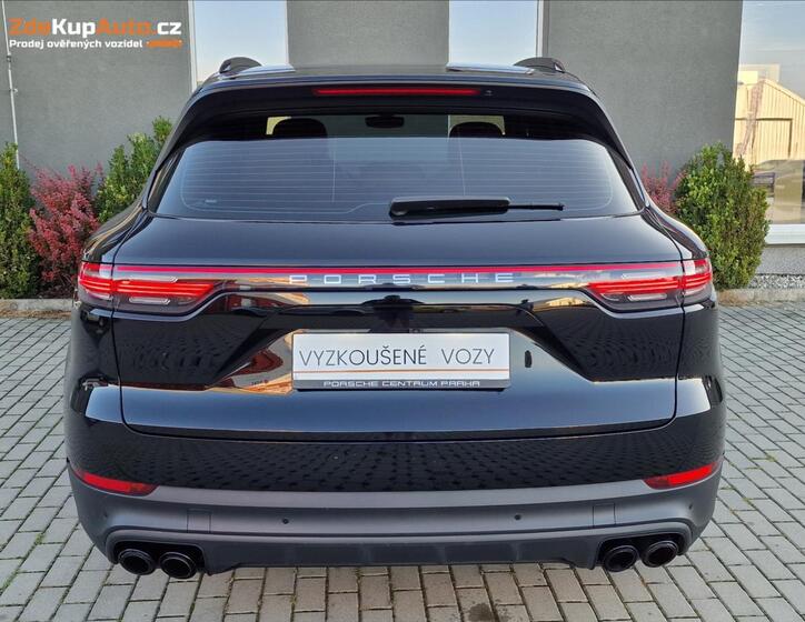 Porsche Cayenne 9