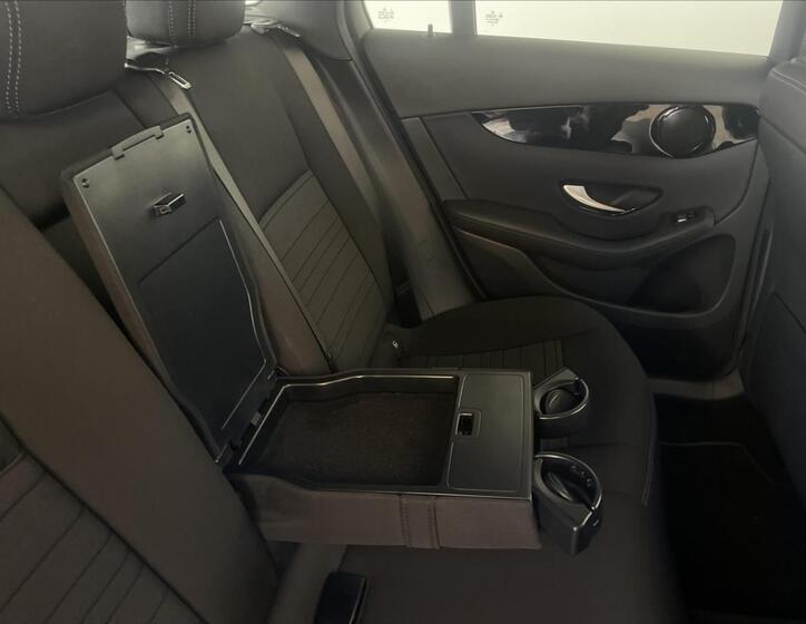Mercedes-Benz GLC 22