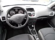 Peugeot 206 16