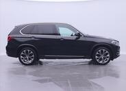 BMW X5 8