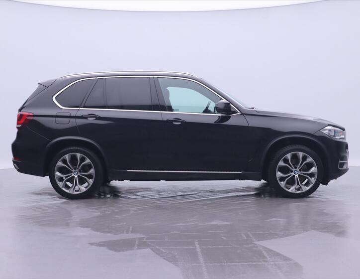 BMW X5 8