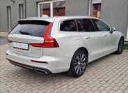 Volvo V60 10