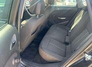 Opel Astra 8