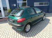 Peugeot 206 4