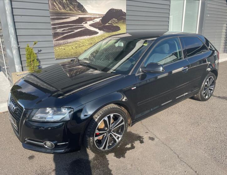 Audi A3 1