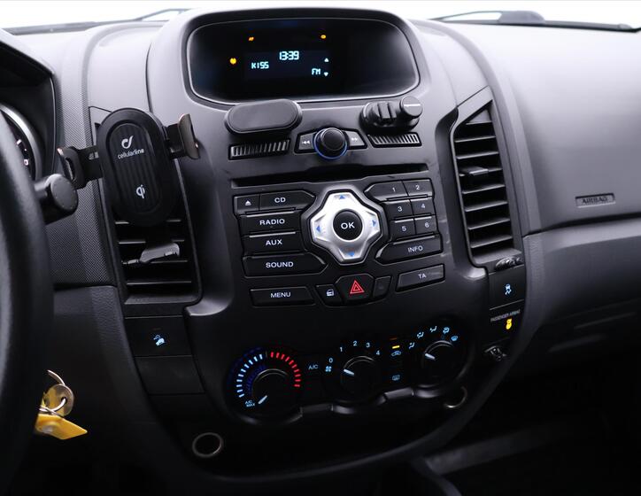 Ford Ranger 24