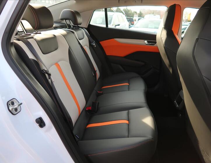 Dongfeng SHINE 18