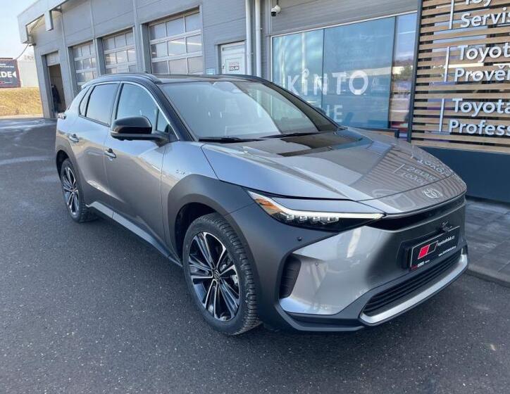 Toyota bZ4X 2
