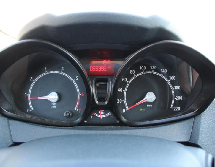 Ford Fiesta 15