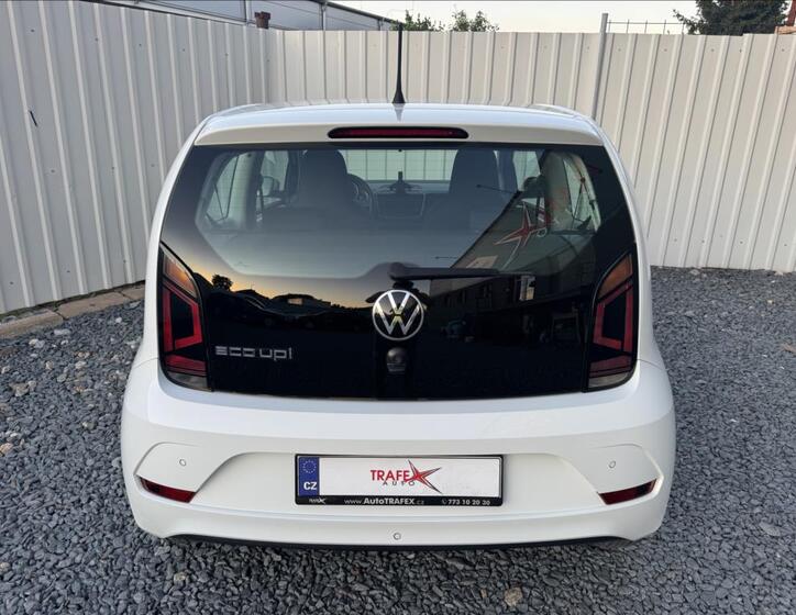 Volkswagen up! 11