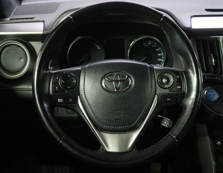 Toyota RAV4 15