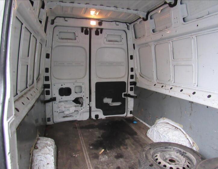 Hyundai H 350 25