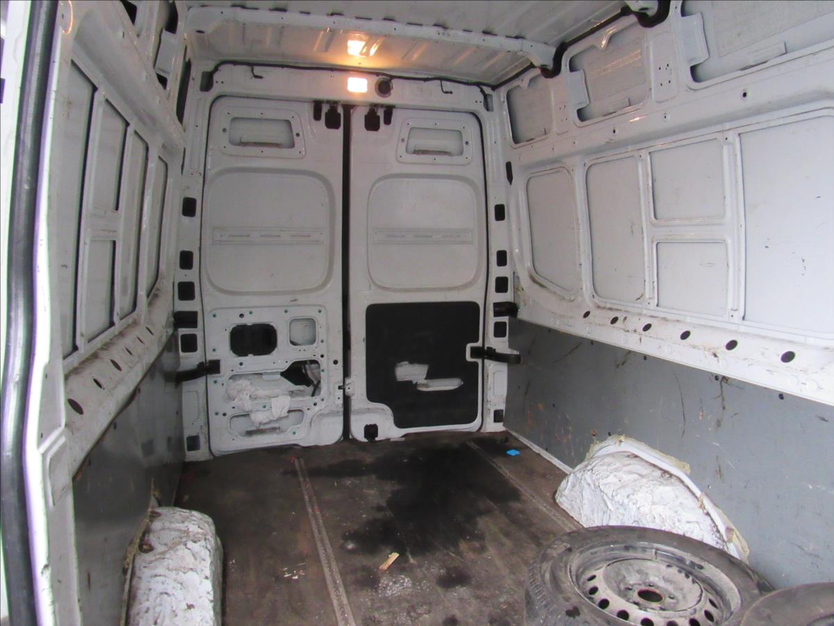 Hyundai H 350