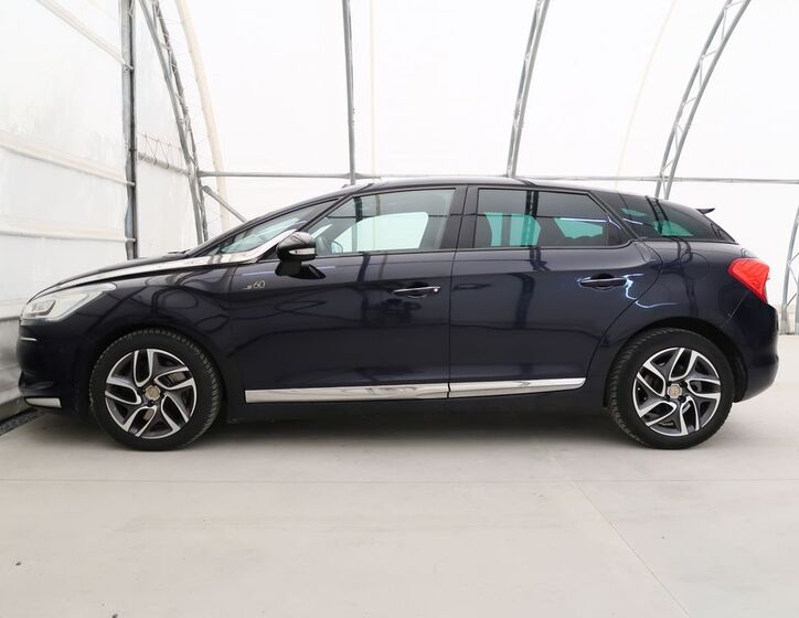 DS Automobiles DS5 8