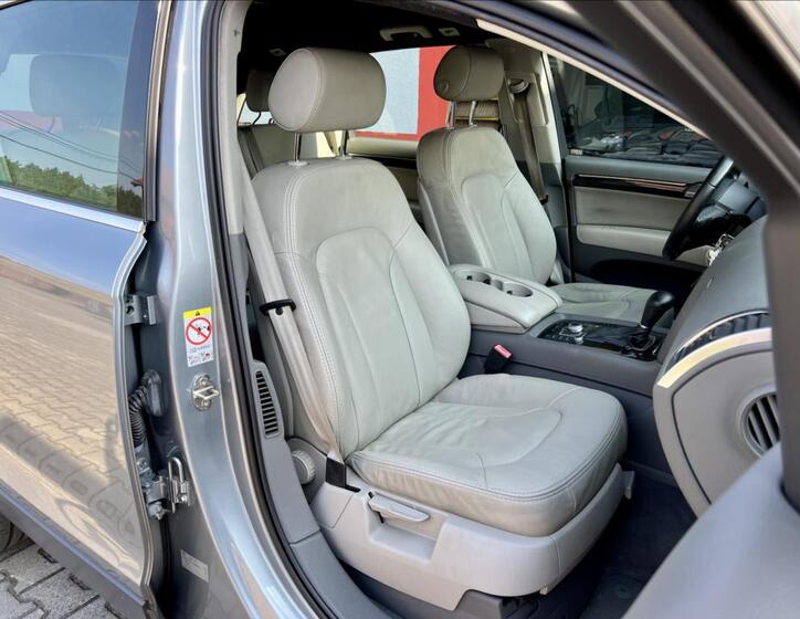 Audi Q7 17