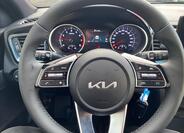 KIA Ceed 8