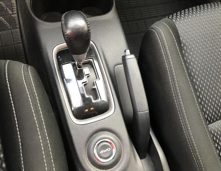 Mitsubishi Outlander 12