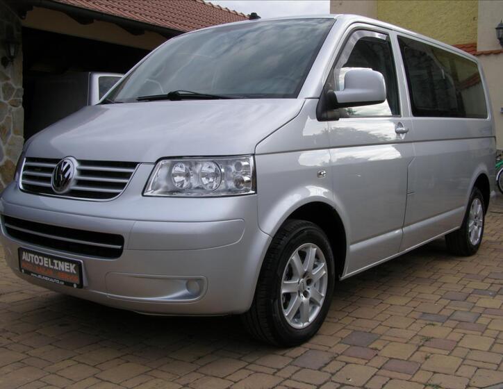 Volkswagen Caravelle 1
