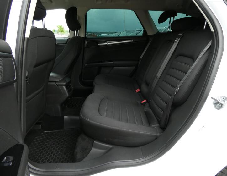 Ford Mondeo 18