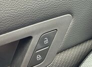 Volkswagen Golf 24