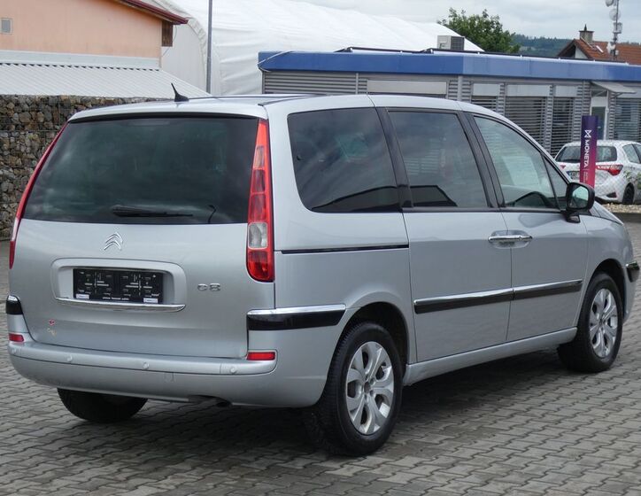 Citroën C8 12