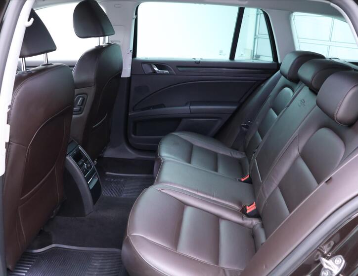 Škoda Superb 15