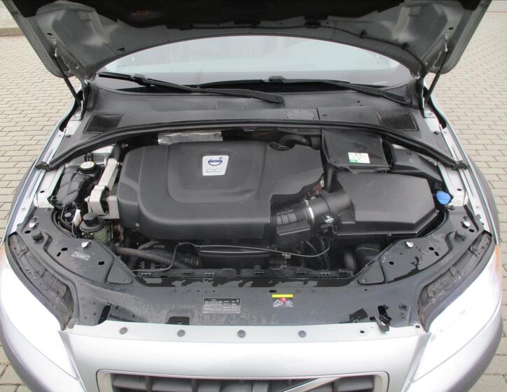 Volvo XC70 30